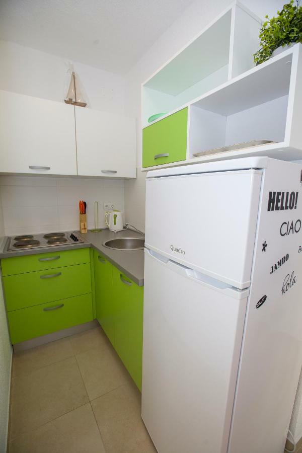 Apartmani Cindric Karlobag Zewnętrze zdjęcie