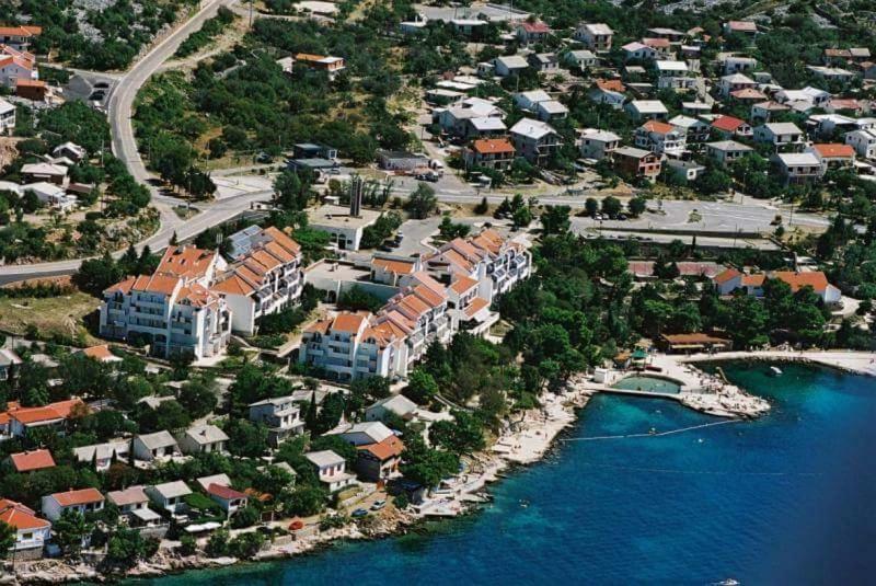 Apartmani Cindric Karlobag Zewnętrze zdjęcie